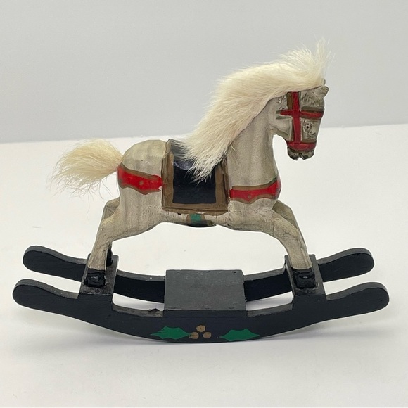 Folk Vintage Rocking Horse Holiday - Picture 9 of 15